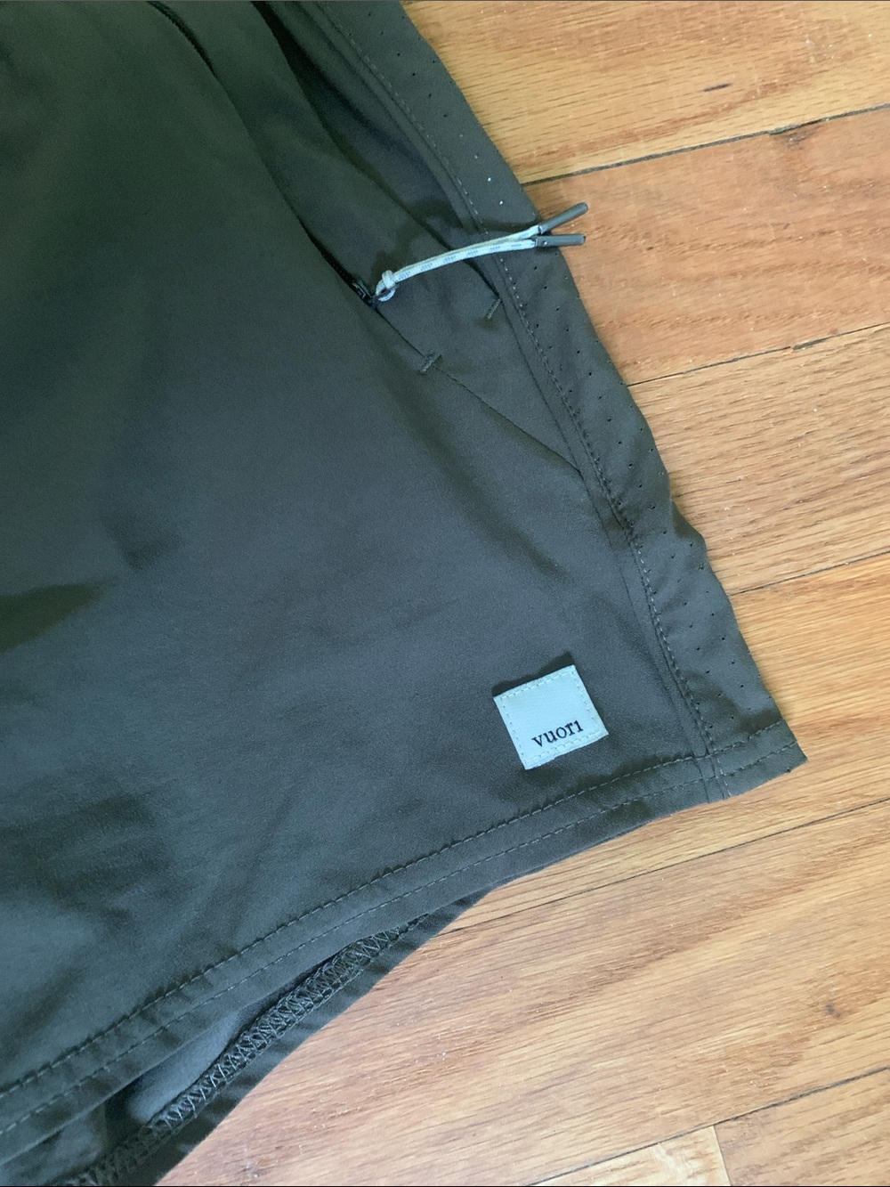Vuori Olive Performance Running Shorts - Picture 2 of 7